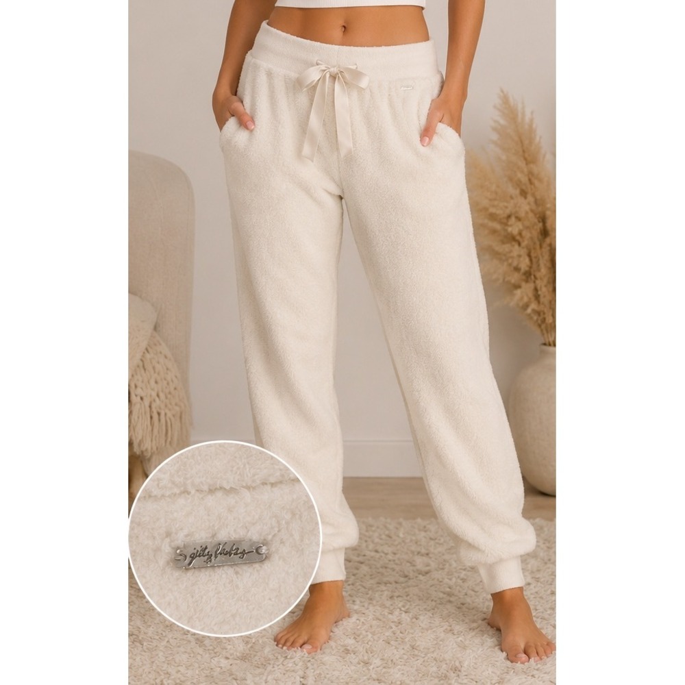 Gilly Hicks by Hollister Lounge Jogger Pants Women's Small Ivory Plush Soft